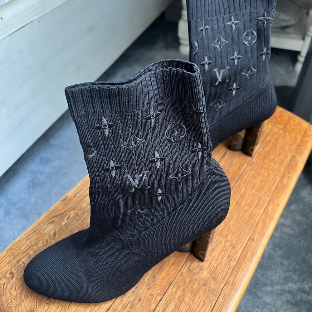 Louis Vuitton Silhouette Ankle Boot